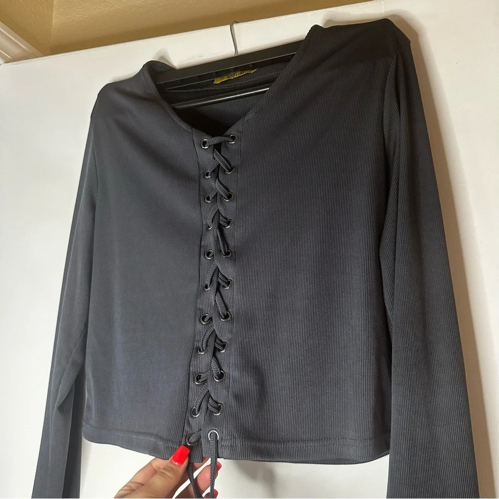 Aizum long-sleeved lace-up T- shirt XL